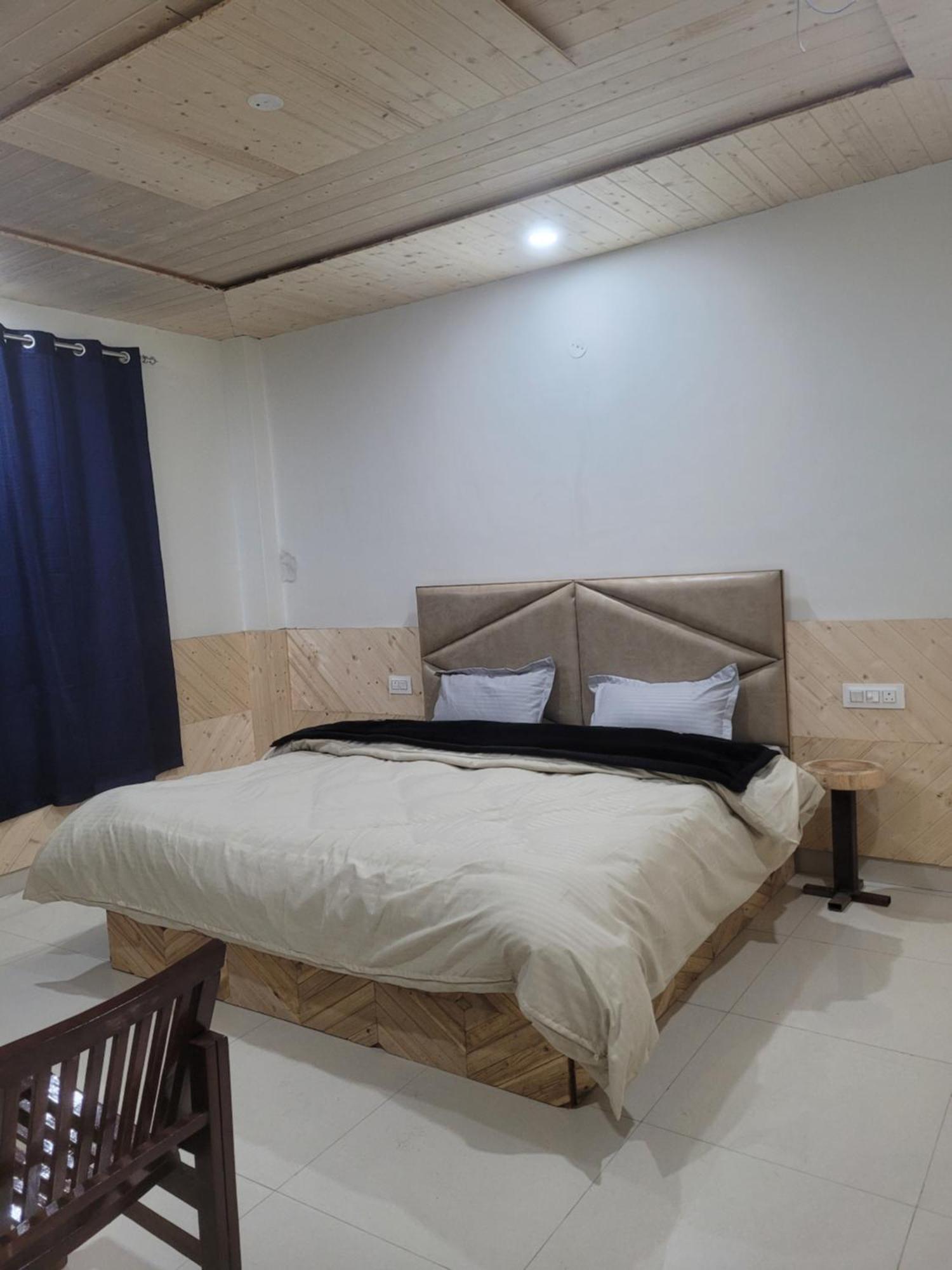 Whoopers Hostel Kasol Exterior foto